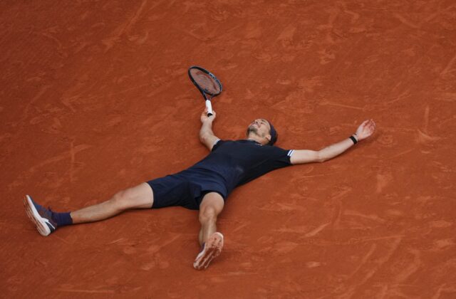 Zverev po smolnom finále Wimbledonu plánuje stále viac dostávať pod tlak Sinnera aj Alcaraza
