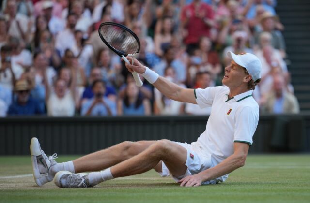 Po Wimbledone zostali na čele tenisových rebríčkov Sinner a Sobolenková, poradie v Top 10 sa však výrazne premiešalo